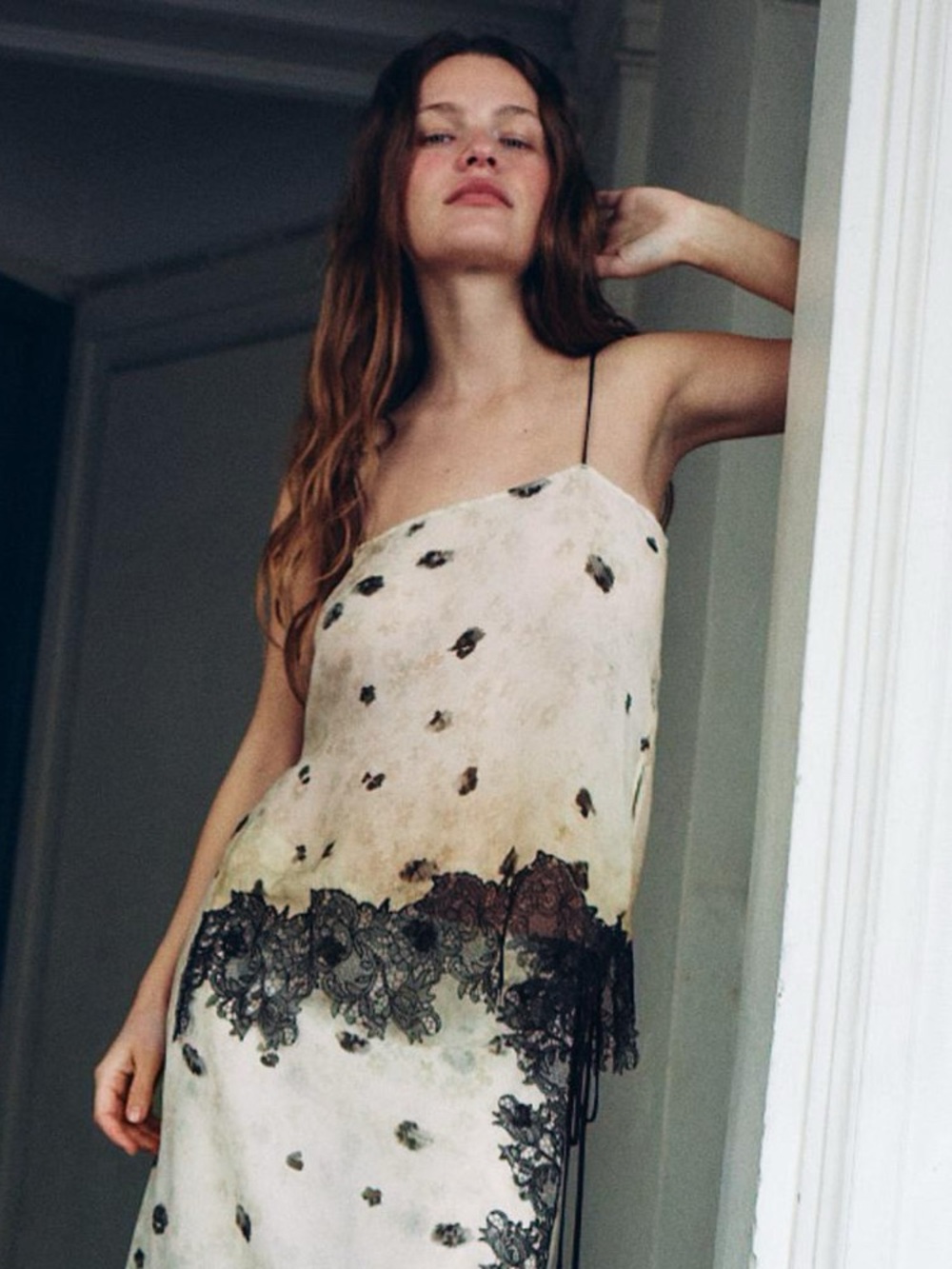 PRINTED LACE CAMISOLE